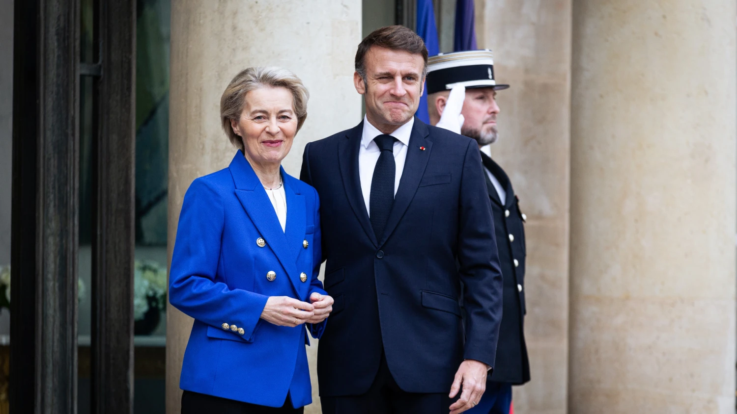 Ursula von der Leyen, Europos Komisijos pirmininkė, ir Emmanuelis Macronas, Prancūzijos prezidentas. Telmo Pinto („SOPA“ / „Scanpix“) nuotr.