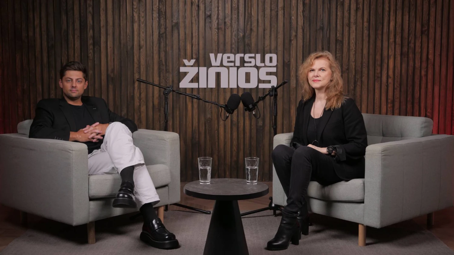 „Citus“ investicijų ir analizės vadovas Šarūnas Tarutis ir moderatorė Vilija Rmanauskienė.