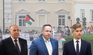 Iš kairės: R. Motuzas, Seimo Užsienio reikalų komiteto pirmininkas, Ž. Pavilionis, TS-LKD narys, ir K. Budrys, užsienio reikalų ministras. VŽ koliažas
