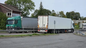 Registrų centras reziumuoja, kad 2024-ieji šalies transporto sektoriui buvo stabilūs metai. Lino Butkaus (VŽ) nuotr.