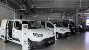 Valsybės įmonių dideliais kiekiais užsakomi mažieji furgonai augina tiek elektromobilių, tiek komercinių automobilių segmentus. Juditos Grigelytės (VŽ) nuotr.