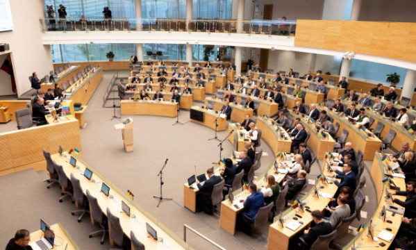 Biudžetas aštrina politinę situaciją