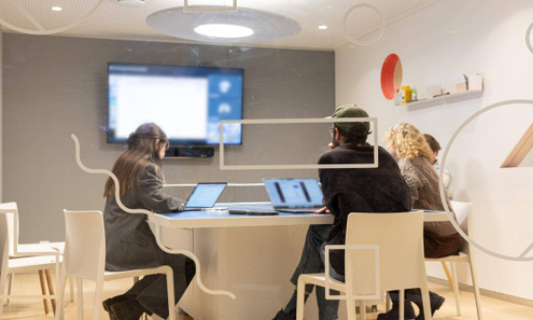 Vadovai mokosi paleisti kontrolę