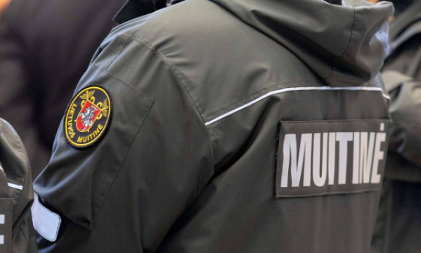 Klastotės „brangsta“ rekordiškai: Lietuvoje sulaikytų prekių vertė šoktelėjo beveik 4 kartus