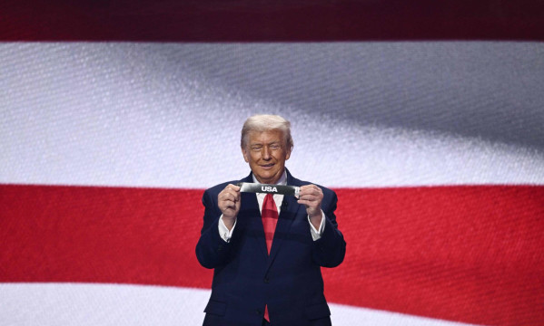 Pasaulis 2026 m.: amerikiečių egzaminas D. Trumpui, susvyruosianti V. Orbano kėdė ir Europos radikalėjimo  grėsmė 