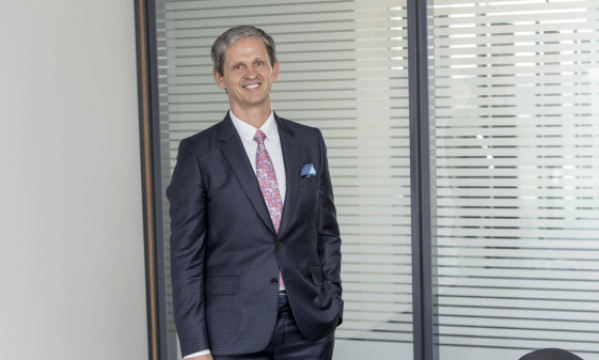 N. Numa pasikeitė vardą