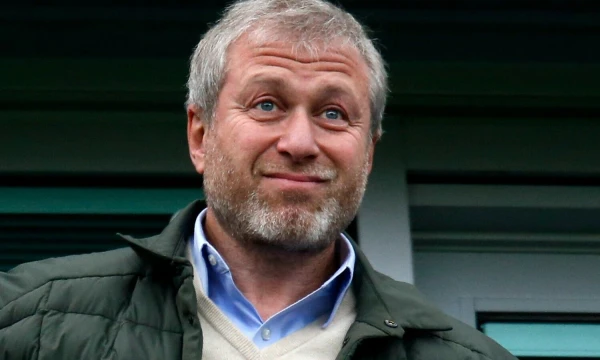 Rusijos oligarchas Romanas Abramovičius. Iano Kingtono (AFP / „Scanpix“) nuotr.