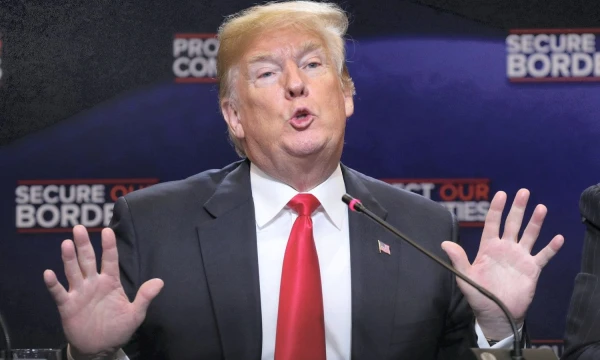 Tyrimas dėl automobilių importo buvo pradėtas Donaldo Trumpo, JAV prezidento, siūlymu. Kevino Lamarque („Reuters“ / „Scanpix“) nuotr.