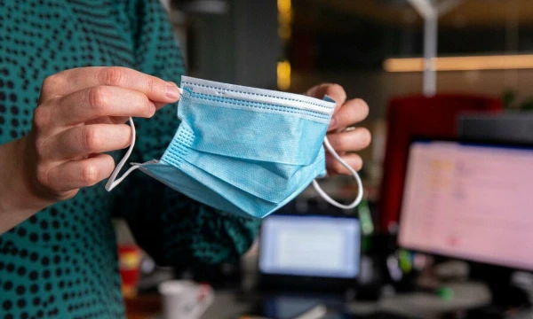 Medicininės kaukės biure. Juditos Grigelytės (VŽ) nuotr.