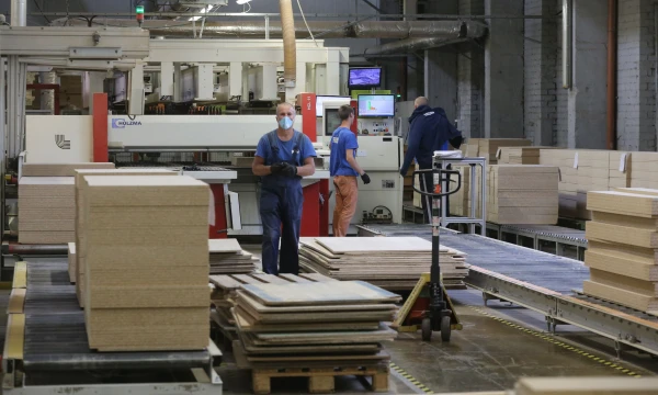 Teigiamą postūmį MTEP veikloje rodo tradicinė pramonė, štai, pavyzdžiui, baldų gamybos AB „Freda“ į našumo ir kokybės stiprinimą šiemet investavo 7,5 mln. Eur.
Algimanto Barzdžiaus (VŽ) nuotr.