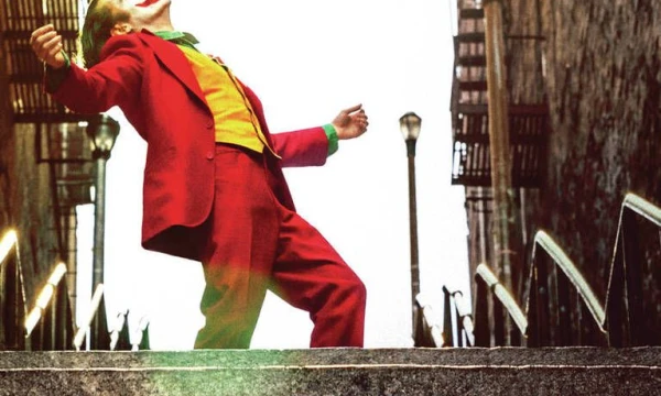 Žiūrėdami Džokerį net ir didžiausi šunsnukiai patiria empatiją. „Capital Pictures“ nuotr.