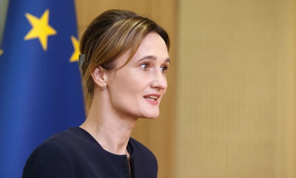 Parlamentinių partijų atstovai Seime pasirašė susitarimą dėl švietimo. Juditos Grigelytės (VŽ) nuotr.