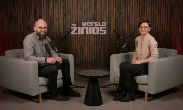 Jurgita Nacevičienė, aplinkotvarkos bendrovės „Ecoservice“ vadovė ir  moderatorius Ugnius Savickas.