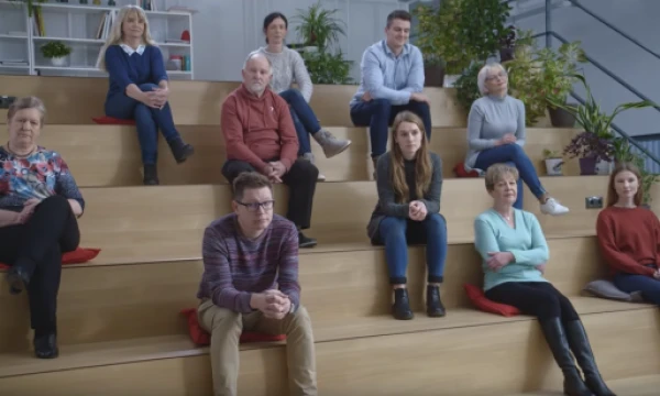 Kiek daugiau nei per parą „Rimi“ kampanija pasiekė apie 150.000 socialinių tinklų vartotojų auditoriją, klipu pasidalyta apie tūkstantį kartų. „Youtube“ stopkadras.