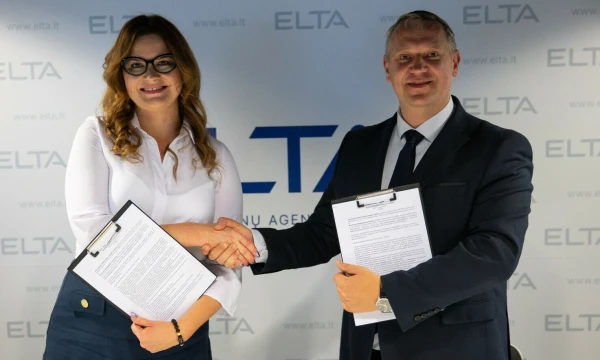IŽA pirmininkė Lina Bušinskaitė ir NKSC direktorius Liudas Ališauskas. Andriaus Ufarto (ELTA) nuotr.