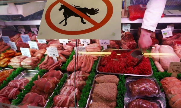 Darren Staples („Reuters“ / „Scanpix“) nuotr.