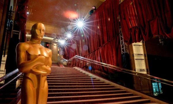 Ruošiantis 95-ajai „Oskarų“ teikimo ceremonijai. Holivudas, Kalifornija, 2023 m. kovo 10 d. Stefani Reynolds (AFP / „Scanpix“ nuotr.)