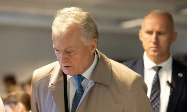 Prezidentas Gitanas Nausėda balsuoja išankstiniuose Seimo rinkimuose. Juditos Grigelytės (VŽ) nuotr.