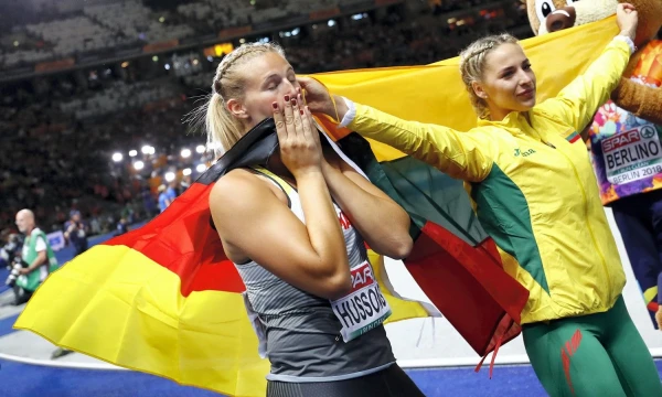 Christina Hussong ir Liveta Jasiūnaitė. Kai Pfaffenbacho (Reuters / Scanpix) nuotr.