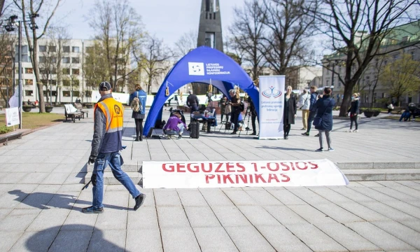 Profesinių sąjungų konfederacijos piknikas Vilniuje. Roko Lukoševičiaus („Scanpix“ / „15min.lt“) nuotr.