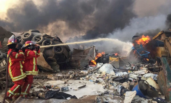 Beirute nugriaudėję sprogimai sužeidė dešimtis žmonių. Mohamedo Azakiro („Reuters“ / „Scanpix“) nuotr. 