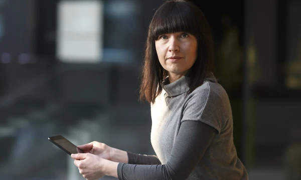 Ramunė Norkutė, UAB „TLV Labs“ direktorė, sako, kad neįgaliesiems skirtą programinę įrangą galima nemokamai atsisiųsti iš bendrovės interneto svetainės. Vladimiro Ivanovo (VŽ) nuotr. Ramunė Norkutė, UAB „TLV Labs“ direktorė, sako, kad neįgaliesiems skirtą programinę įrangą galima nemokamai atsisiųsti iš bendrovės interneto svetainės. Vladimiro Ivanovo (VŽ) nuotr.