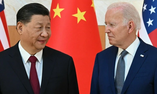 Xi Jinpingas, Kinijos prezidentas, ir Joe Bidenas, JAV prezidentas. Saulo Loebo (AFP/„Scanpix“) nuotr.