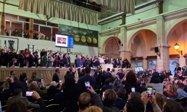 Burgundijos vyno aukcione „Hospices de Beaune“. Arūno Starkaus nuotr.