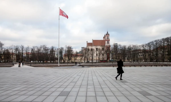 Rekonstruota Lukiškių aikštė Vilniuje. Juditos Grigelytės (VŽ) nuotr.