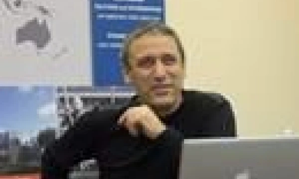 Aleksandras Gridinas, laivų statybos ir remonto, pramoninio alpinizmo ir kitas statybos paslaugas vystančios kompanijų grupės "Gridins group" direktorių valdybos pirmininkas.