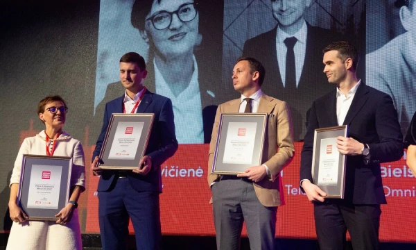 Rima Valentukevičienė, IBM vadovė Baltijos šalims, Antanas Šegžda, UAB „Teltonika Telematics“ vadovas, Simonas Bielskis, siuntų bendrovės UAB „Omniva LT“ generalinis direktorius, Viktoras Gurgždys, JAV programavimo paslaugų įmonės „Devbridge“ Lietuvos padalinio vadovas. Vladimiro Ivanovo (VŽ) nuotr.