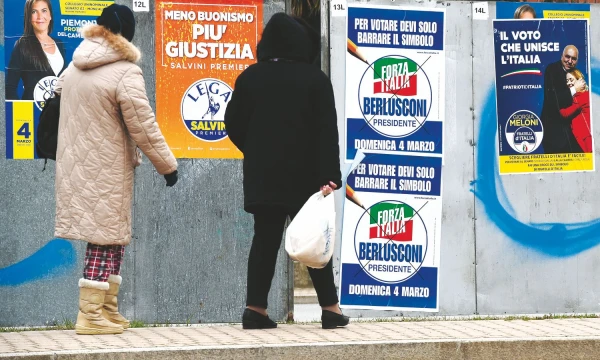 Šį savaitgalį Italijoje vyksiančiuose rinkimuose sėkmė gali lydėti ir tas politines jėgas, kurios linksta bičiuliautis su Rusija.
Giordano Abrico („LaPresse“ / „Scanpix“) nuotr.