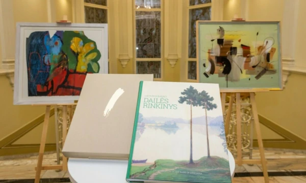 Lietuvos banko (LB) dailės rinkinio albumas. LB nuotr.