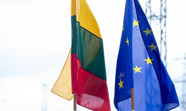 Lietuvos ir Europos sąjungos vėliavos. Juditos Grigelytės (VŽ) nuotr.