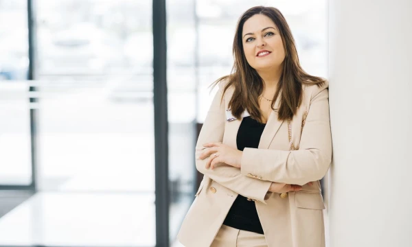 Diana Blažaitienė, Klaipėdos personalo valdymo ir atrankų bendrovės „Soprana Personnel International“ vadovė: „Nereikia pamiršti tų darbuotojų, kurie dirba šiuo metu ir dirbo per pačią pandemiją, kad nebūtų išskirtinio dėmesio tiems, kurie grįžta.“ Įmonės nuotr.