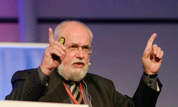 Prof. Eugenijus Laurinaitis, gydytojas psichiatras, psichoterapeutas. Aušros Barysienės (VŽ) nuotr. 