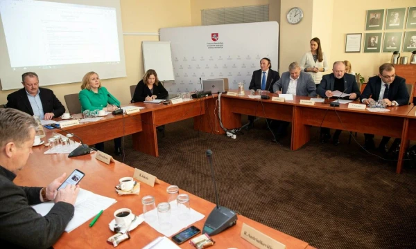 Trišalės tarybos posėdis. Vladimiro Ivanovo (VŽ) nuotr.