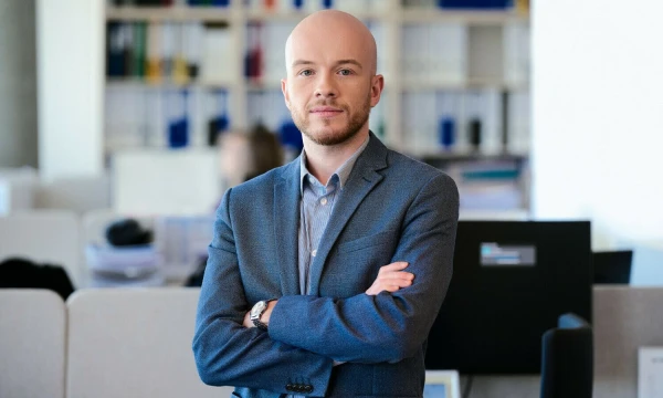 Žygintas Starkus, audito, apskaitos ir verslo konsultacijų bendrovės „Grant Thornton Baltic“ vyr. kainodaros konsultantas: „Jei šiandien susijusių įmonių paskoloms dėmesio skiriama mažiau, tai nereiškia, kad mokesčių inspekcija dėl šių sutarčių neturės klausimų ateityje.“