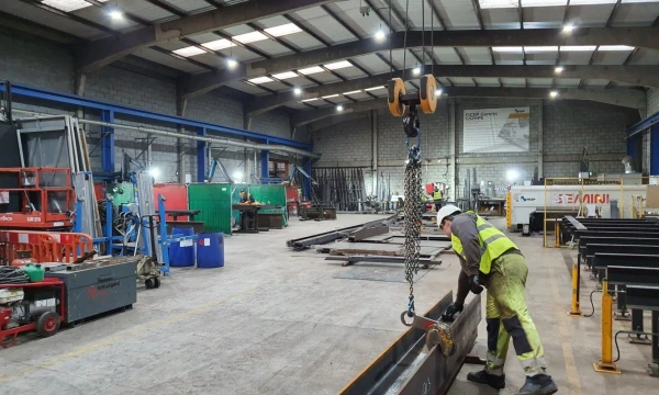 Lietuviams priklausančios plieno perdirbimo įmonės „A13 Steel“ savininkai nekantriai laukia aiškumo, kokie bus JK ir ES santykiai ateityje. Stasio Gudavičiaus (VŽ) nuotr. 