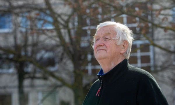 Daktaras Romualdas Kašuba teigia: „Pačios geriausios mūsų gimnazijos, nepaisant visko, ir toliau atsiunčia mums daug potencialiai labai geru? studentu?.“ Juditos Grigelytės (VŽ) nuotr.