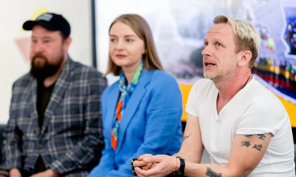 Iš kairės: Algirdas Stonys, Marija Šaraitė, Maksas Melmanas. Luko Balandžio (BNS) nuotr.