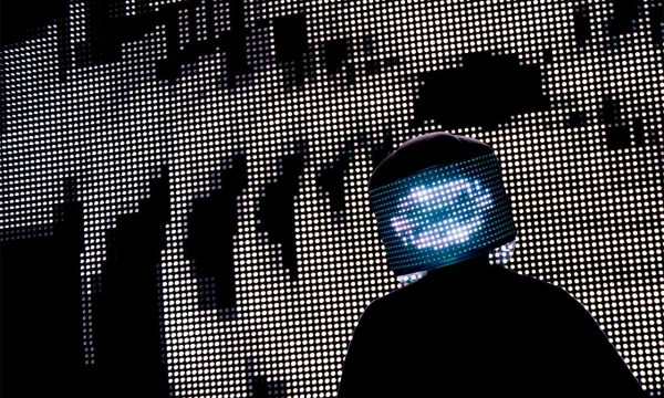 Britų atlikėjo Squarepusherio pasirodymas Vilniuje žada technologinių stebuklų. Koncerto rengėjų nuotr. 
