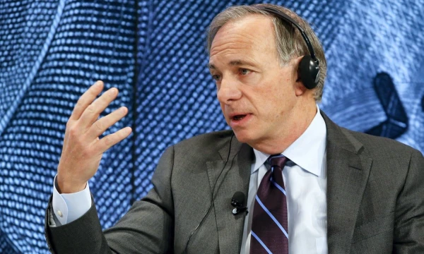 Ray Dalio Pasaulio ekonomikos forume Davose. Ruben Sprich’o („Reuters“ / „Scanpix“) nuotr.
