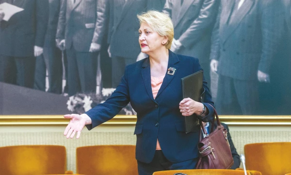 Rasa Budbergytė, finansų ministrė: „Yra du labai svarbūs prioritetai – tarptautiniai mūsų įsipareigojimai NATO, skirti krašto apsaugai. Kita gana didelė išlaidų dalis numatyta socialiniam modeliui.“  Juditos Grigelytės (VŽ) nuotr.