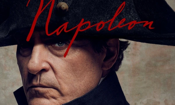 Ridley Scotto istorinėje dramoje Napoleoną vaidina JAV aktorius Joaquinas Phoenixas. „Scanpix“ nuotr.