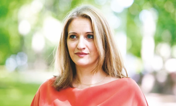 Jekaterina Rojaka, DNB vyriausioji ekonomistė Baltijos šalims: „Tikėtina, kad naujų projektų finansavimas bus vertinamas po didinamuoju stiklu, tačiau „Brexit“ nereiškia, kad ilgai brandinti ir reikalingi projektai bus palaidoti.“ 
Juditos grigelytės (VŽ) nuotr.