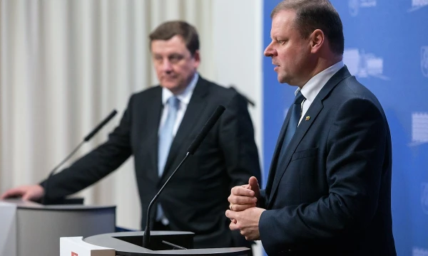 Rolandas Valiūnas, asociacijos „Investors‘ Forum“ valdybos pirmininkas, ir Saulius Skvernelis, premjeras
Vladimiro Ivanovo (VŽ) nuotr.