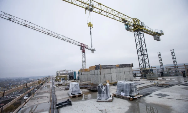 Nekilnojamojo turto plėtotojai šiemet vieninteliai rodė optimizmą ir gausiai investavo į gyvenamosios ir komercinės paskirties objektus.  Juditos Grigelytės (VŽ) nuotr.
