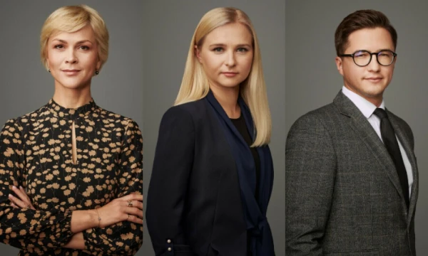 Solveiga Vilčinskaitė, advokatų kontoros „Glimstedt“ vadovaujančioji partnerė, Renata Račko, advokatų kontoros „Glimstedt“ advokatė, vyresnioji teisininkė, Ovidijus Speičys, advokatų kontoros „Glimstedt“ vyresnysis teisininkas
