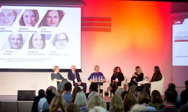 Konferencija pardavimų profesionalų diena 2020. Diskusija kokie sėkmingų pardavėjų praktikų įpročiai padeda siekti maksimalių rezultatų? Vladimiro Ivanovo (VŽ) nuotr.